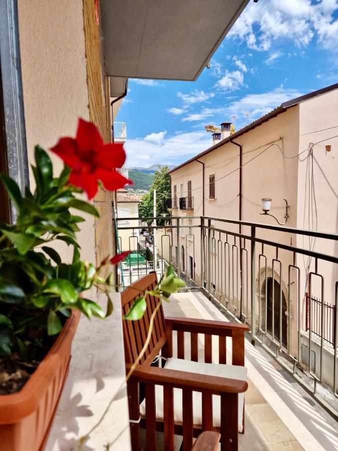 La Chiostrina By Tramonti Apartments L'Aquila Bagian luar foto