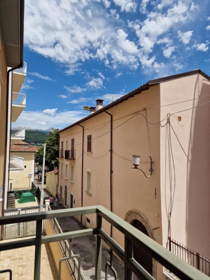 La Chiostrina By Tramonti Apartments L'Aquila Bagian luar foto