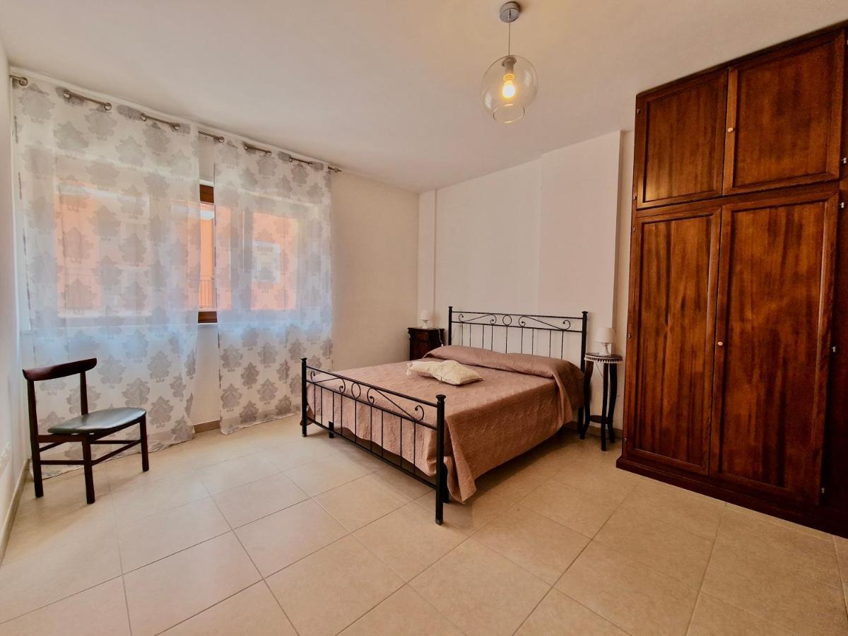 La Chiostrina By Tramonti Apartments L'Aquila Bagian luar foto